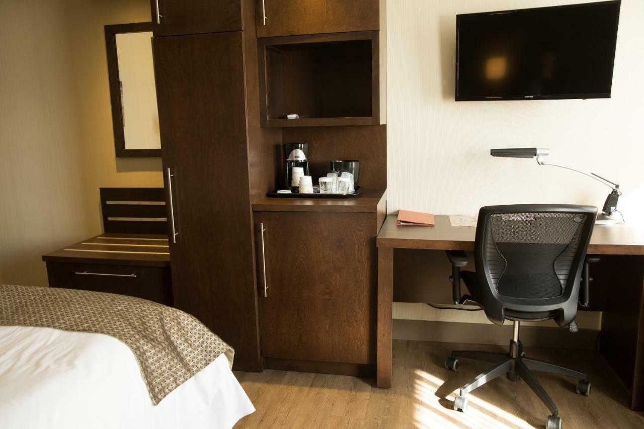 Auberge Madeli Cap-aux-Meules Екстер'єр фото